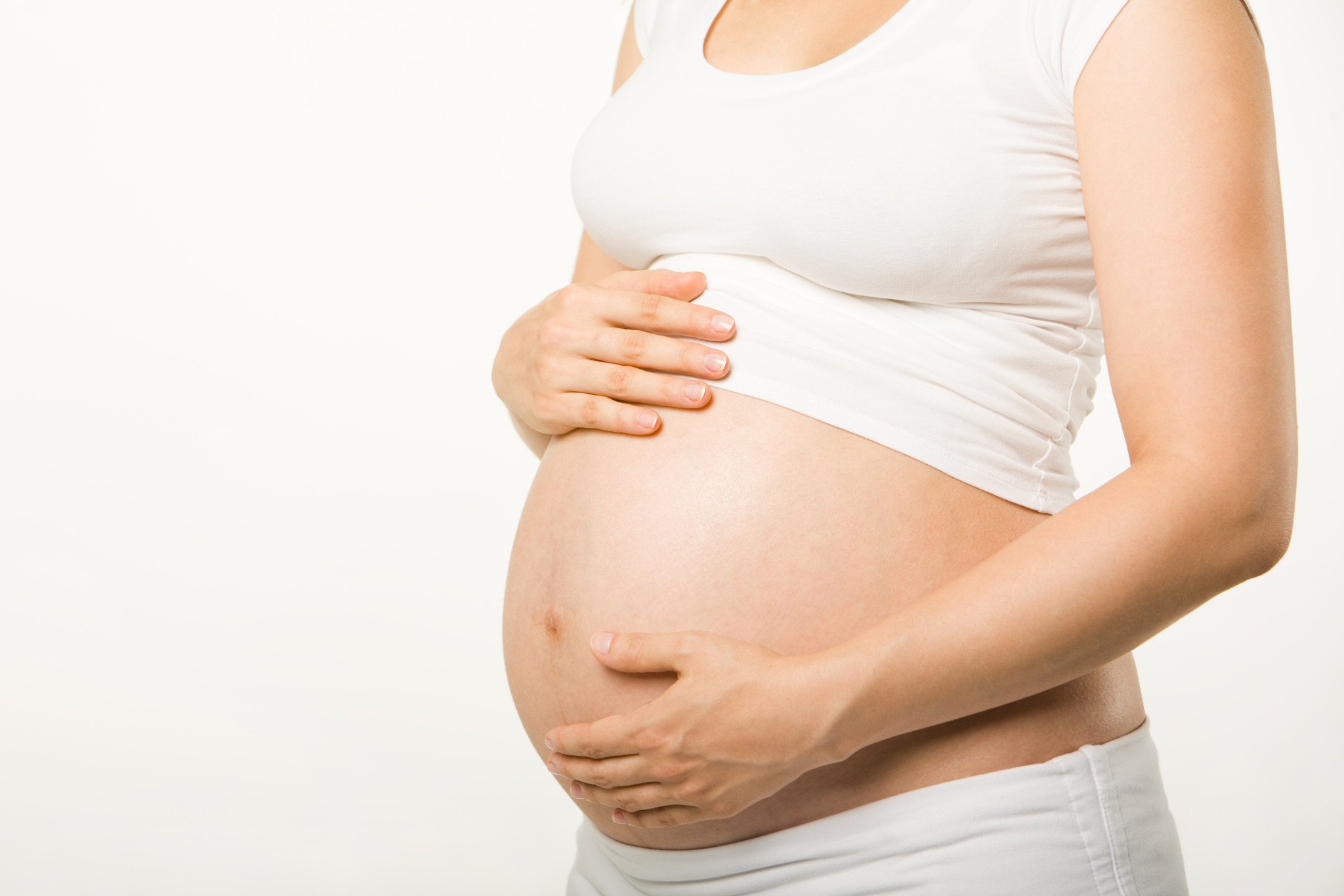 Yến sào là thực phẩm có nhiều dưỡng chất rất cần thiết cho sự phát triển của trẻ em và phụ nữ mang thai 1