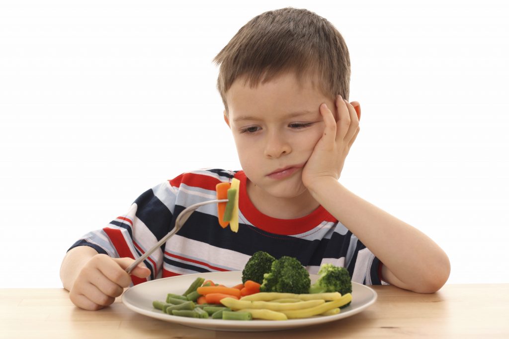 Trẻ em hệ tiêu hóa kém có nên ăn tổ yến ? 1