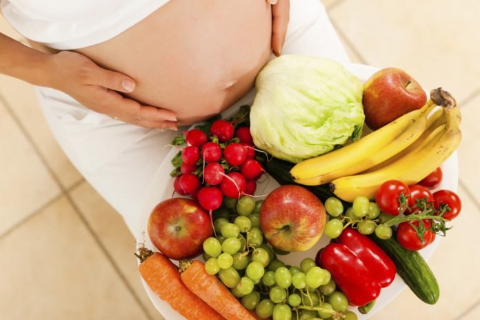 Chế độ ăn uống cho mẹ bầu song thai 2