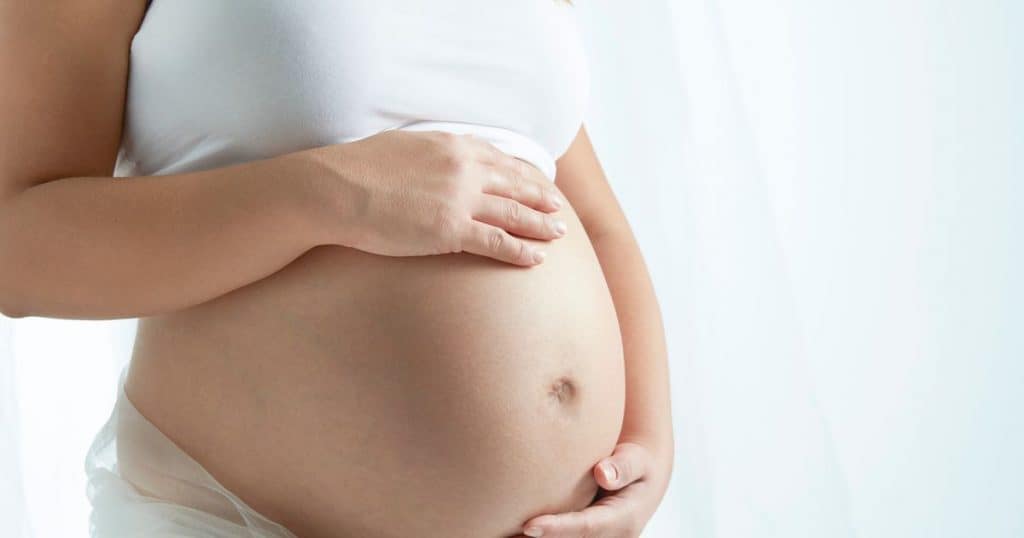 Mang thai lần đầu và những vấn đề cần biết 1