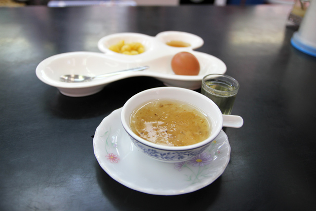 Gợi ý cách thưởng thức món súp yến sào kiểu Thái 2